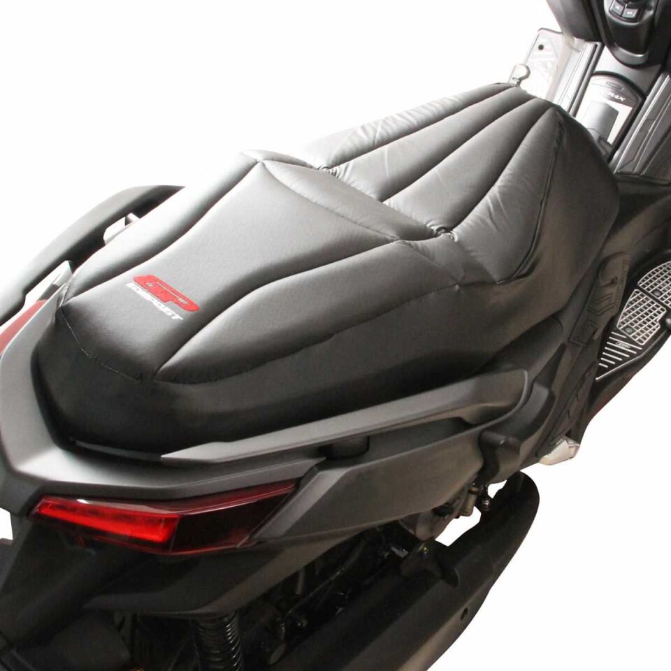 GP Kompozit Yamaha XMAX 250-400 2018-2024 Uyumlu Motosiklet Konfor Sele Kılıfı Siyah